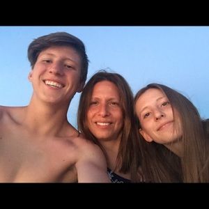 Meet your Posher, Paula